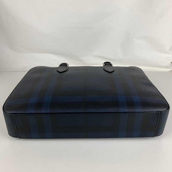 New Burberry Medium London Check Briefcase - Picture 7 of 8